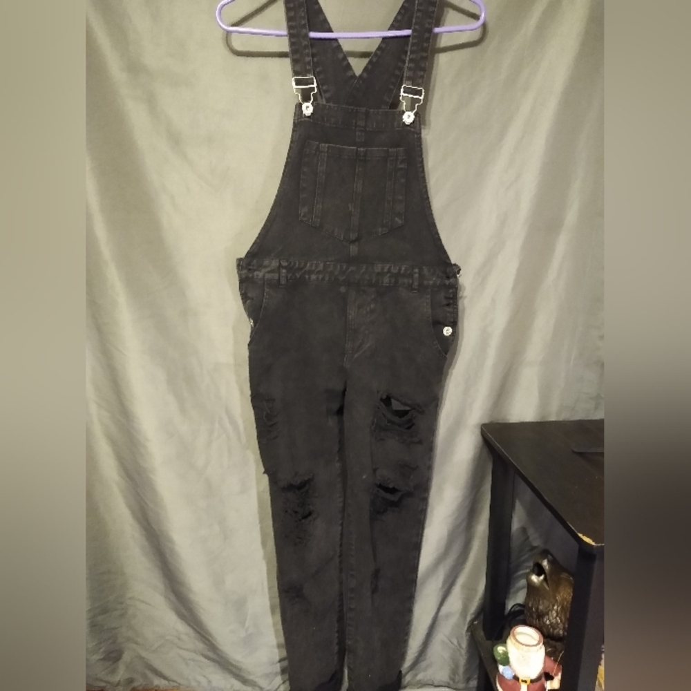 Honey punch black casual ripped overalls